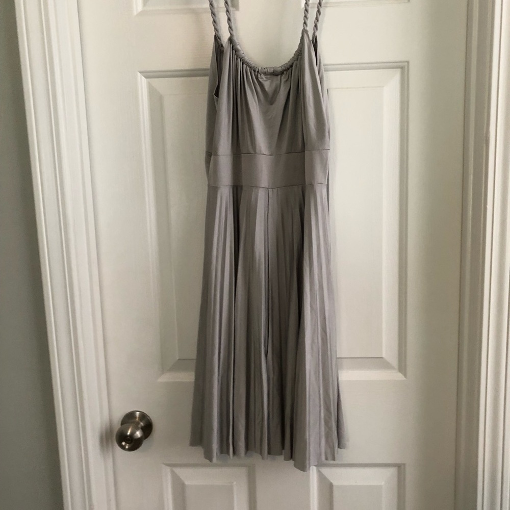 Grey light dress - Picture 2 of 3